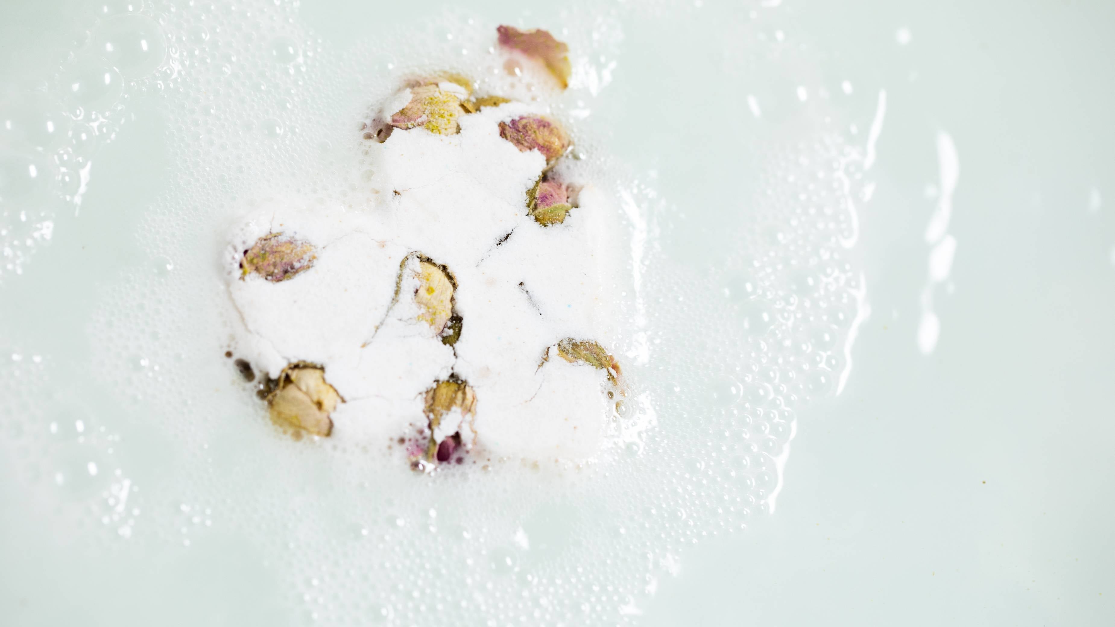 A437BEB6-5386-F009-23BE-00CAA4E3CB17